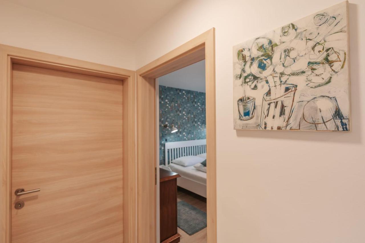 Apartma Lamberger Zirovnica Екстериор снимка